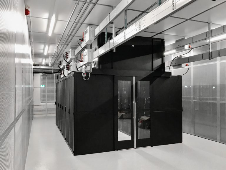Referenzen Stengel Telehouse Einhausung Warmgang
